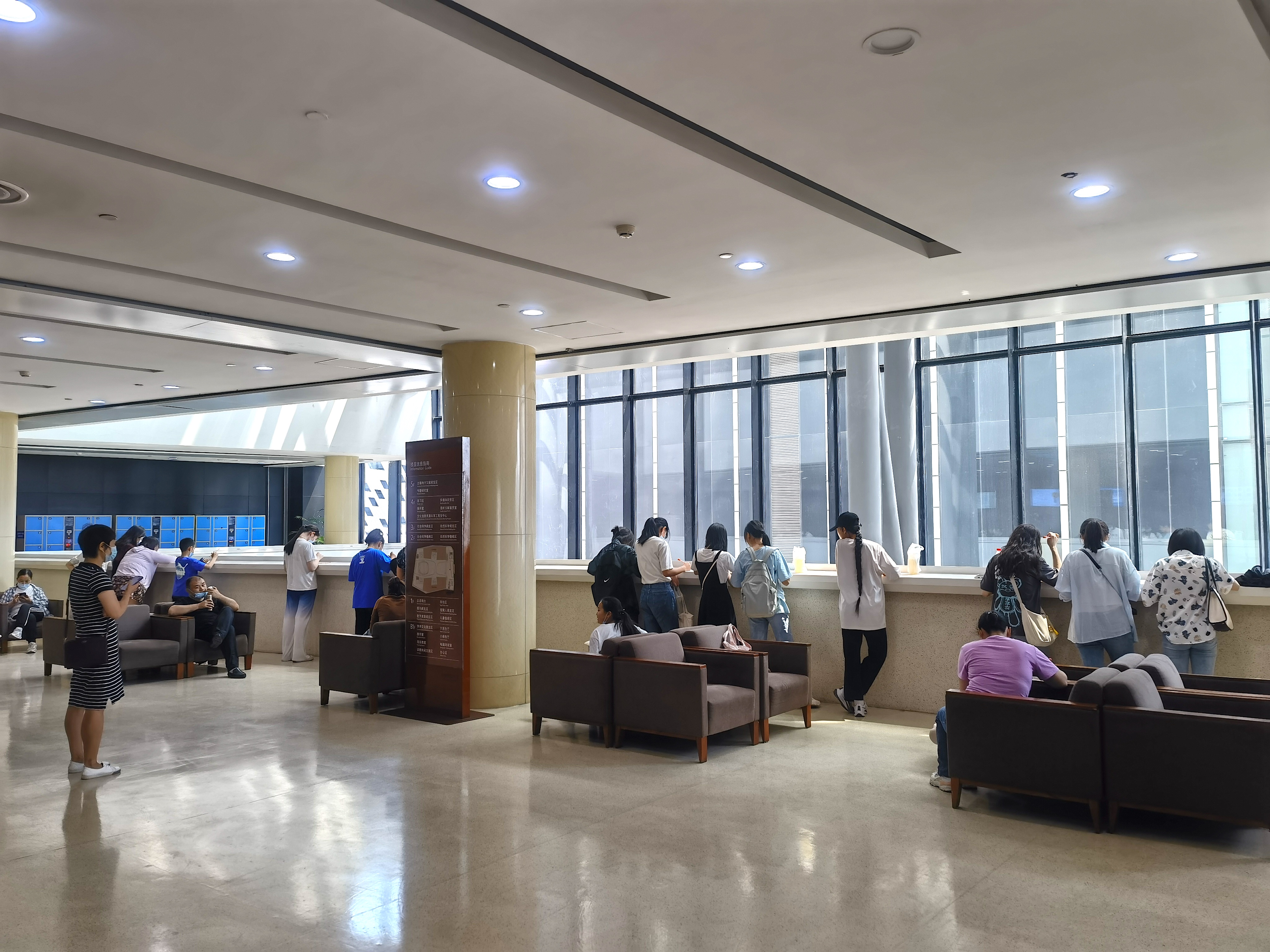 ×剧本杀 济南市图书馆玩跨界！九游会真人游戏第一品牌图书馆(图2)