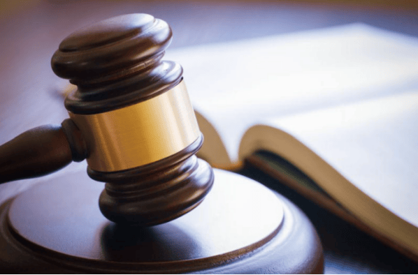 “盗版开本”：线下门店的侵权红线与著作权维权指南j9九游会俱乐部登录入口知识产权维权系列——剧本杀(图2)